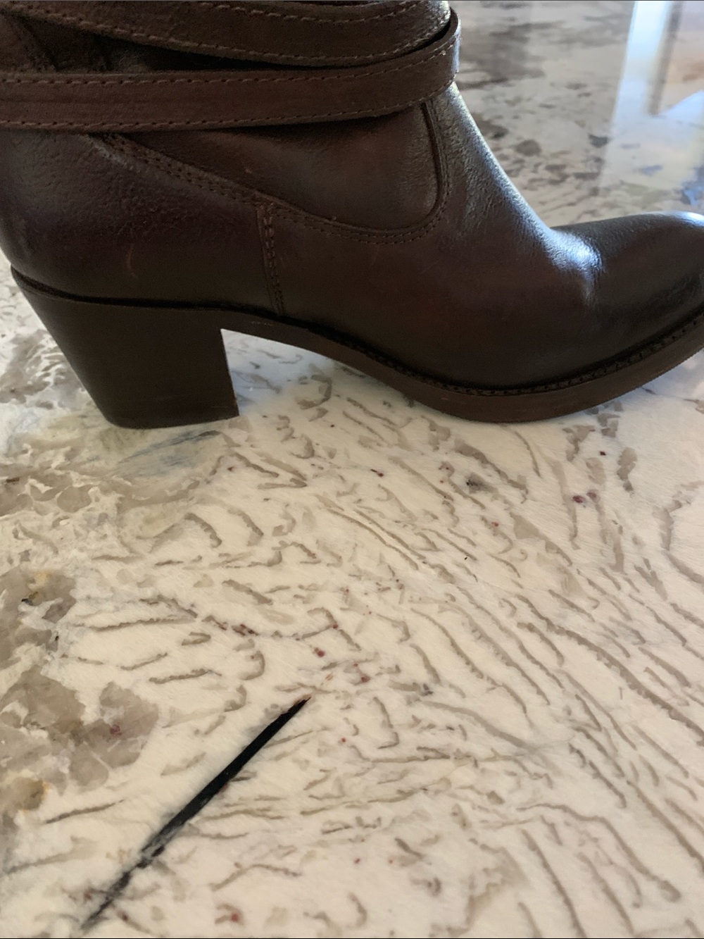 Frye authentic soft leather boot - Picture 7 of 9